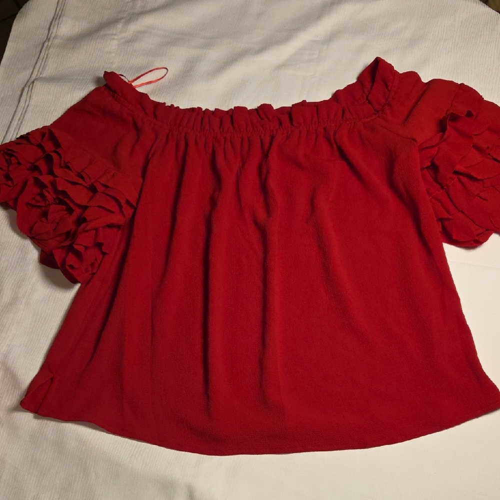 Vince Camuto Red Ruffle Sleeve Blouse,sz S.